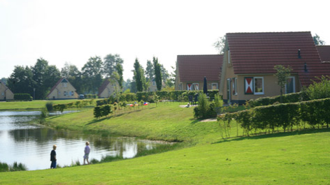 aanbieding-Hogenboom Villapark Akenveen-boeken